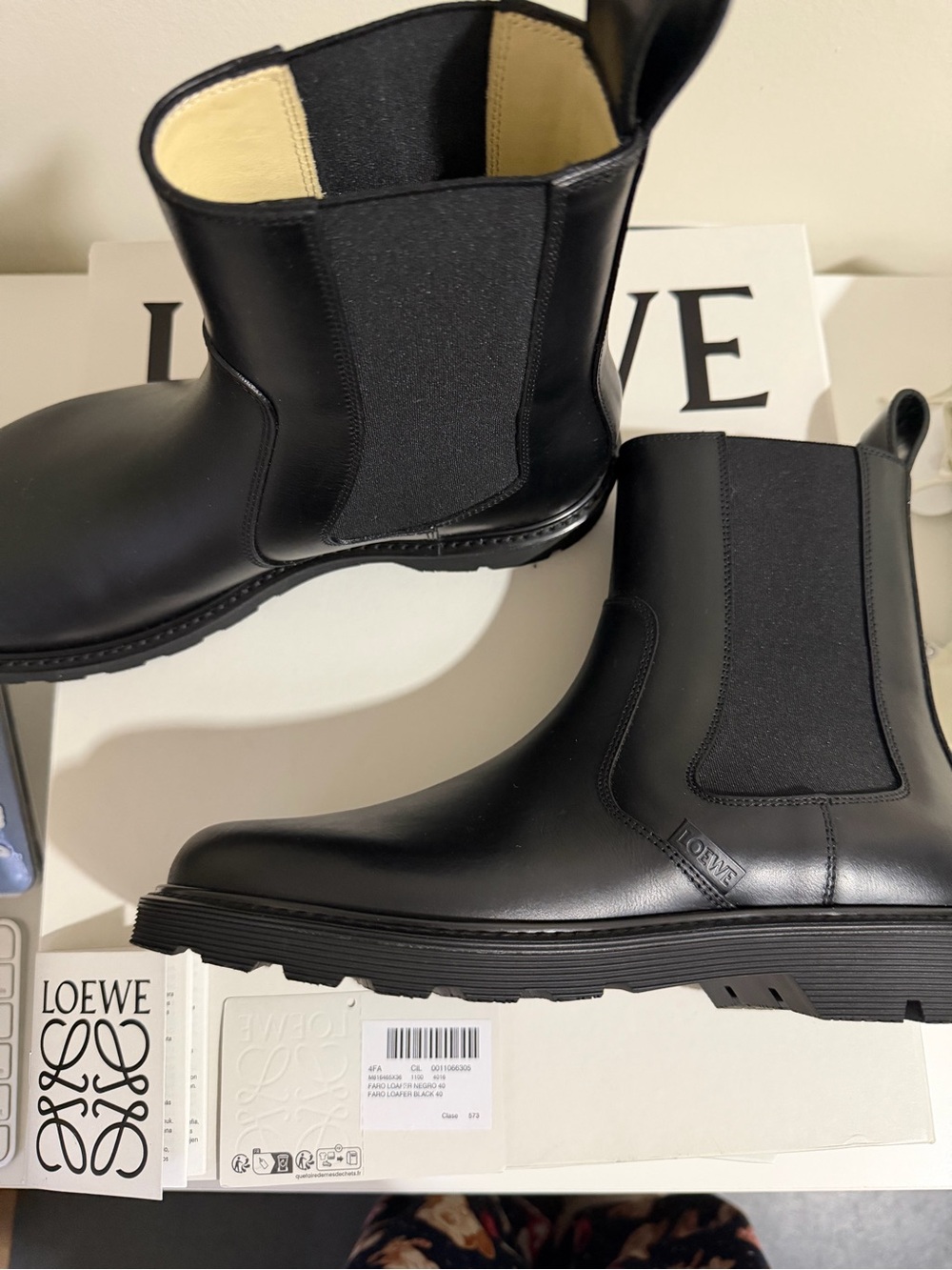 Loewe Black Blaze Chelsea Boots - Picture 4 of 6